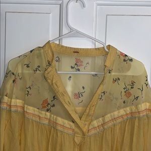 FREE PEOPLE YELLOW TUNIC WITH SHEER FLORAL PANEL